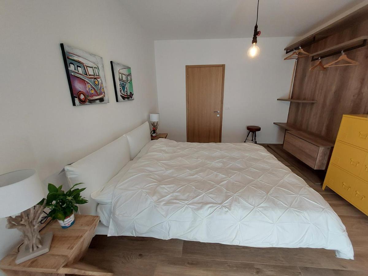 La Bougainville - Luxury Apartment 토르볼레 외부 사진